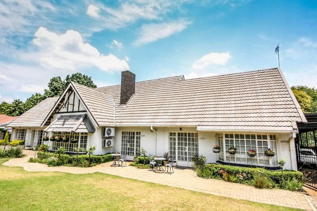 埃博登住宿加早餐旅馆 纽卡斯尔 外观 照片